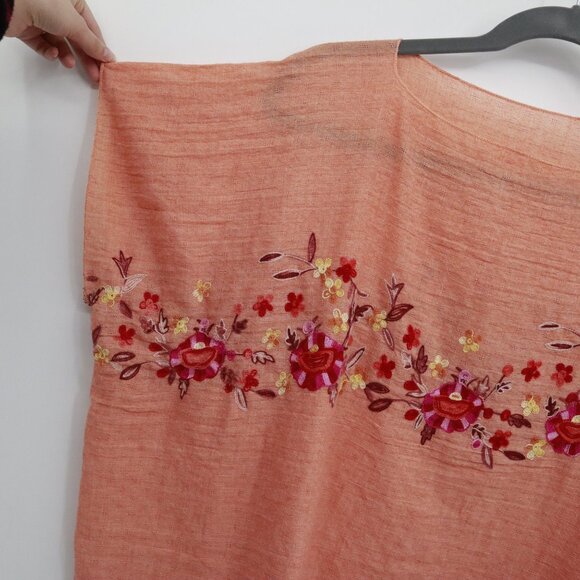 Garden Classy Embroidered Poncho Top Womens 8 Peach Boho Granny Relaxed Casual - Picture 4 of 15
